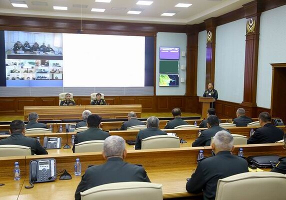 Министр обороны Азербайджана заслушал доклады в связи с началом оперативных учений (Фото-Видео)