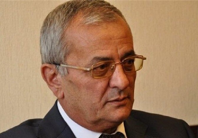 «Делать ноги»: экс-глава МВД Азербайджана ушел из политики