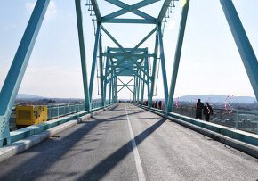 Обнародована дата введения в эксплуатацию нового моста через реку Самур