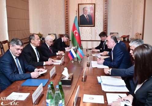 В Баку прошла встреча глав МИД Азербайджана и России (Обновлено)