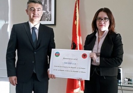 Азербайджан предоставил гуманитарную помощь Албании