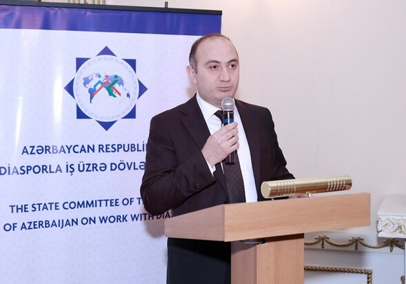 «Добрый день»: в Баку состоялась презентация книги, посвященной Насими (Фото)