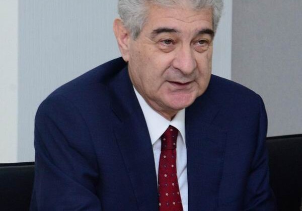 Али Ахмедов: «В окружных избирательных комиссиях официально зарегистрированы 123 кандидата ПЕА»