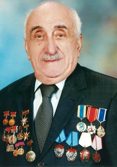 Хошбахт Юсифзаде награжден орденом «Гейдар Алиев»
