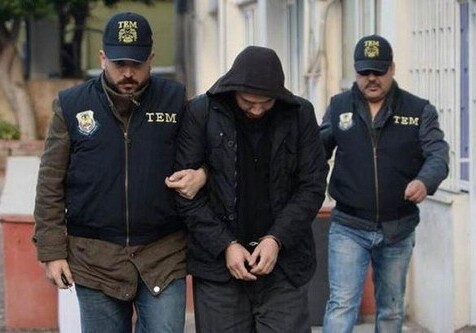 В Турции по подозрению в связях с путчистами задержаны 176 офицеров