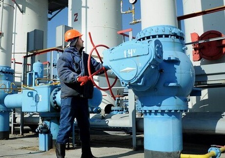 «Газпром» давит на газ 