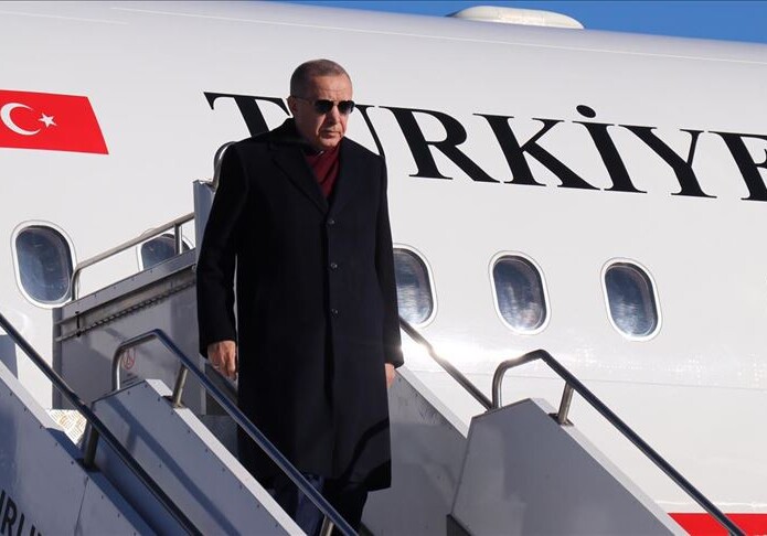 Эрдоган прибыл в район землетрясения в провинции Элязыг (Фото)