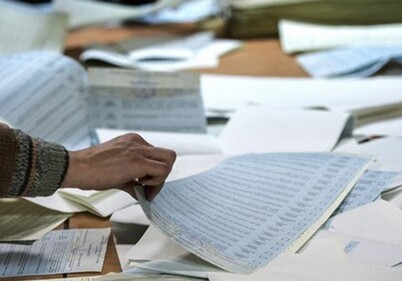 В Азербайджане 319 человек отозвали свои кандидатуры на парламентских выборах