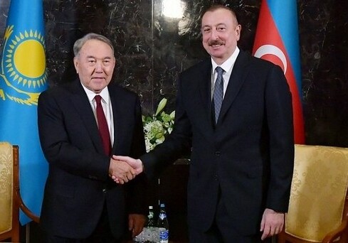 Нурсултан Назарбаев поздравил Ильхама Алиева с победой ПЕА на выборах