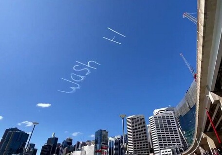 «Мойте руки»: пилот оставил в небе над Австралией послание о коронавирусе (Видео)