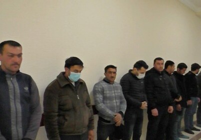 За СМС о якобы участии на похоронах оштрафованы еще 50 человек – в Азербайджане