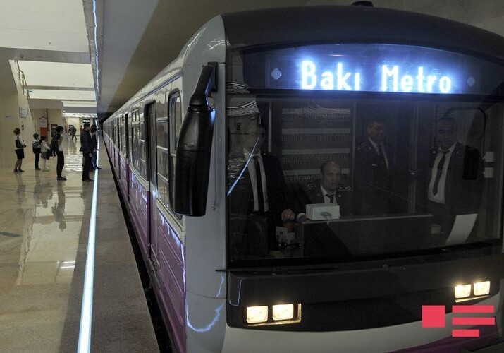 Бакинское метро начнет подготовку к открытию - В Баку запретят входить в метро без медицинских масок