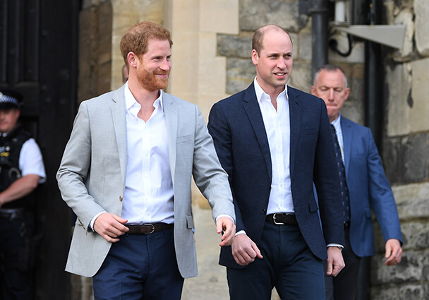 Принц Уильям посоветовал брату Гарри вернуться в Лондон 